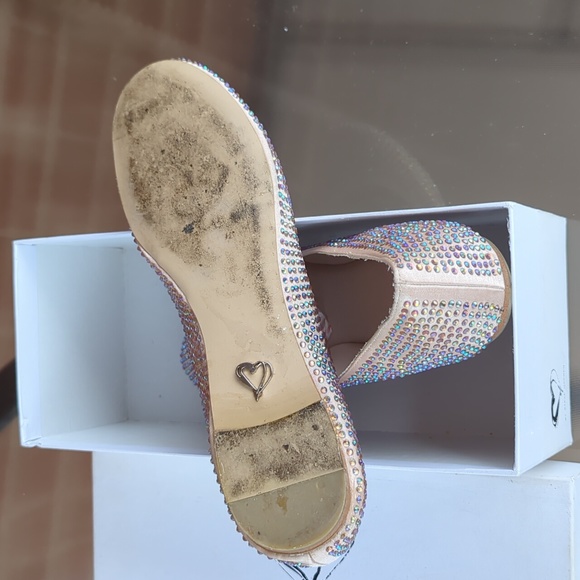 Steve Madden rhinestone flats - Picture 4 of 8